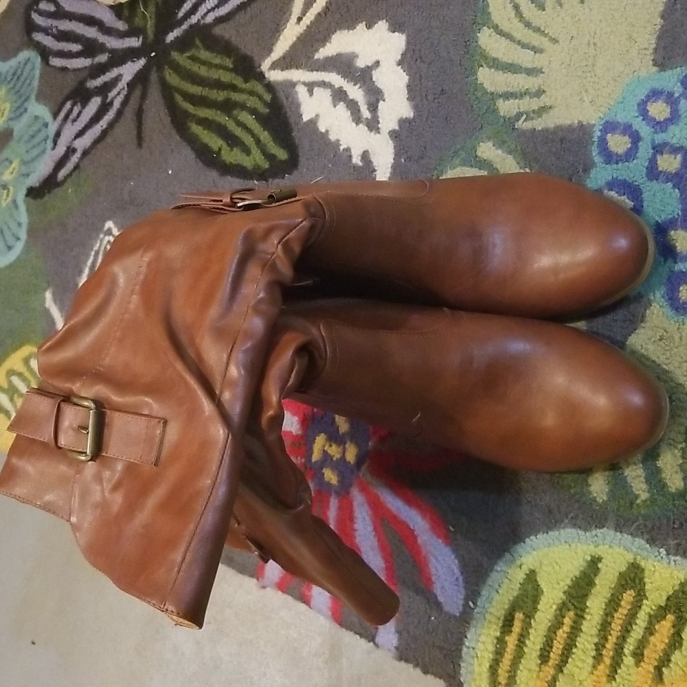 Brown heeled boots